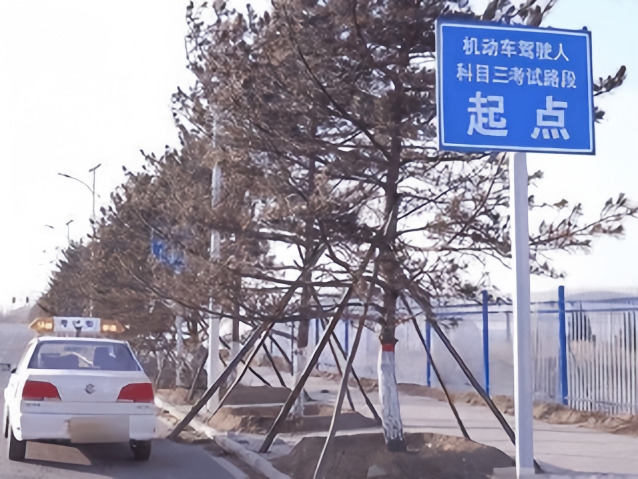 河南确山路安驾校科目三无线视频传输案例
